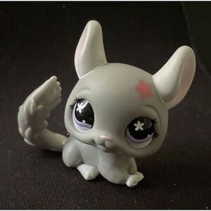 Littlest Pet Shop LPS #495 Grey Chinchilla Girl with Pink Flower